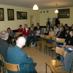 13grudnia-spotkanie-z-internowanymi-w-stanie-wojennym_05