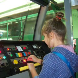 Ola za panelem sterowania tramwaju nowego typu