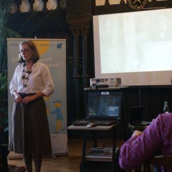 Powitanie uczestników projektu przez koordynatorkę Aleksandrę Harzowska
