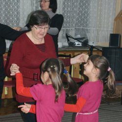 Koncert z okazji Dnia Babci i Dziadka w wykonaniu Akademii Przedszkolaka i zespołu Vocalis