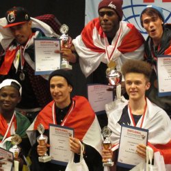 najlepsi na podium solo hip hop mężczyźni