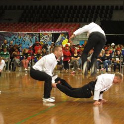 Złota grupa break dance - show