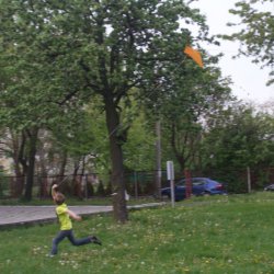 Żmudna praca opłaciła się. Puszczanie latawców to prawdziwa frajda