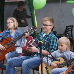 Występ koła gitarowego