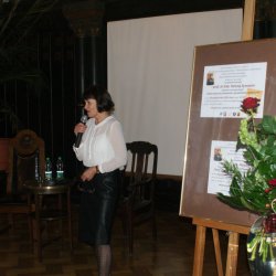 Przywitanie gości przez p. dyrektor, Alinę Cyfrę