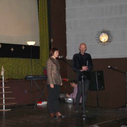 Przywitanie zebranych przez p. Alinę Cyfrę, dyrektor OPP4 "CET".